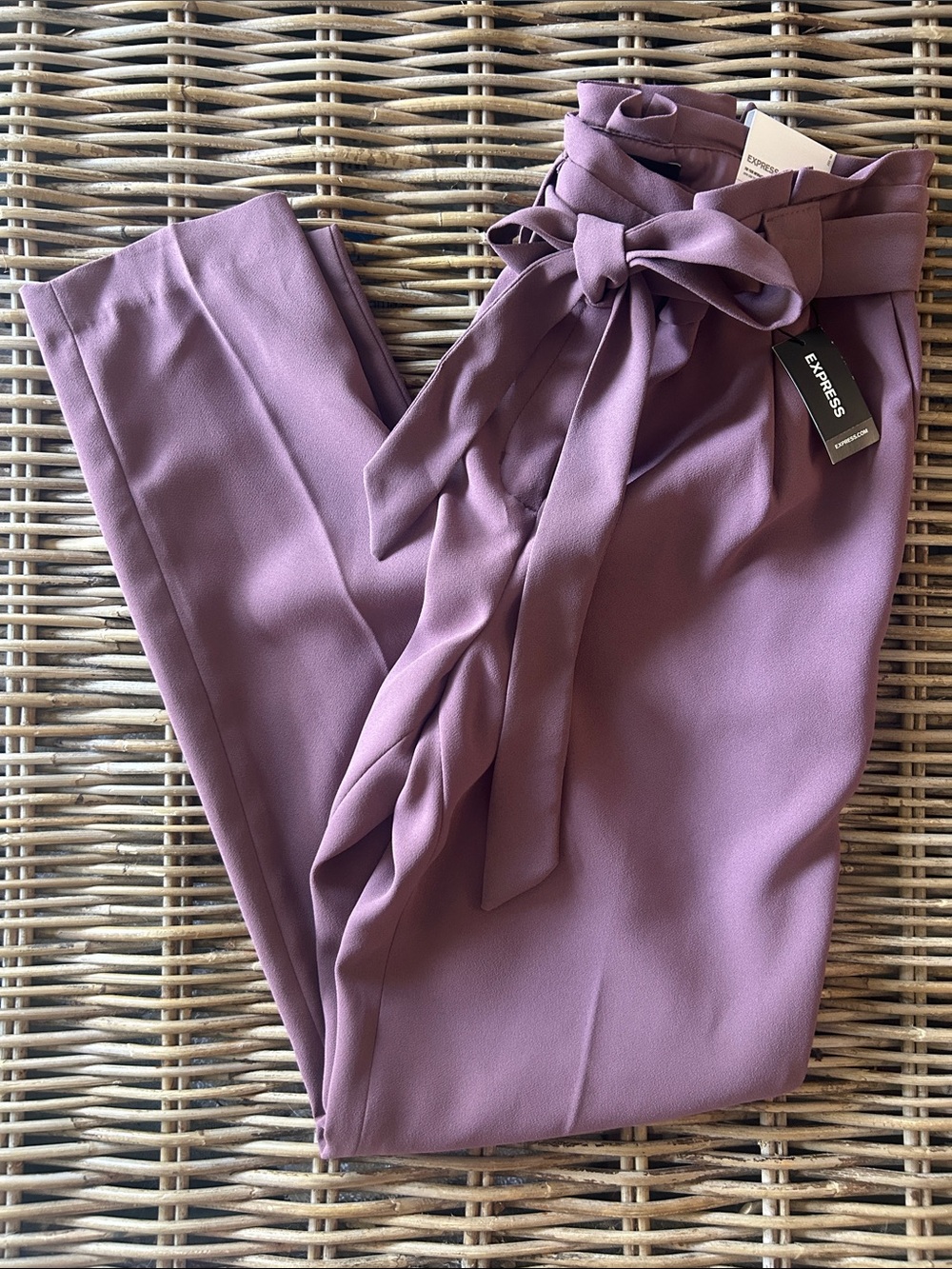 NWT Mauve Ankle High-Waist Tie Pants